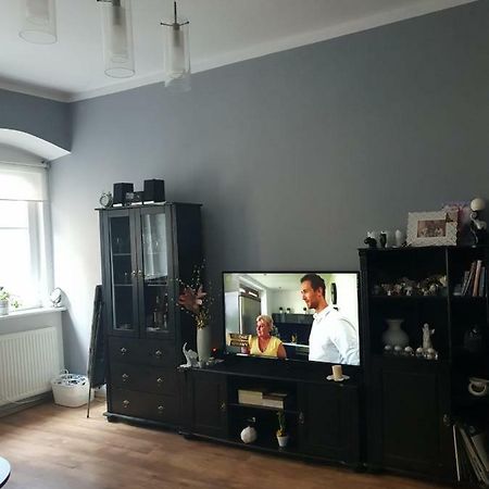 Apartament Danusia Apartment Jelenia Gora Bagian luar foto